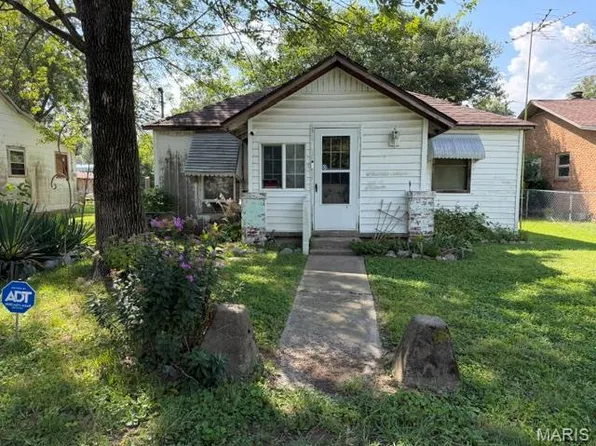 105 N Benton St, Morehouse, MO 63868