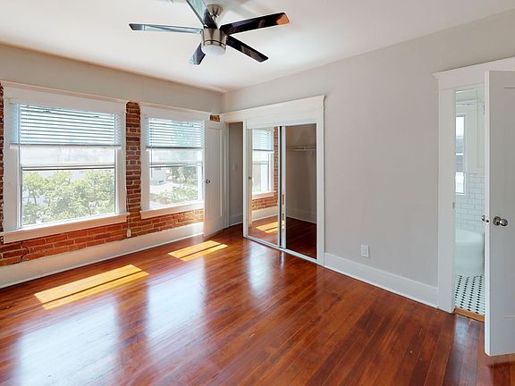 4th image of 667 S Carondelet St APT 202