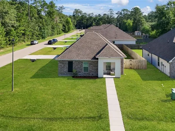 60245 Sunset Oak Blvd, Lacombe, LA 70445