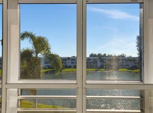 324 E Wellington Dr #G, West Palm Beach, FL 33417