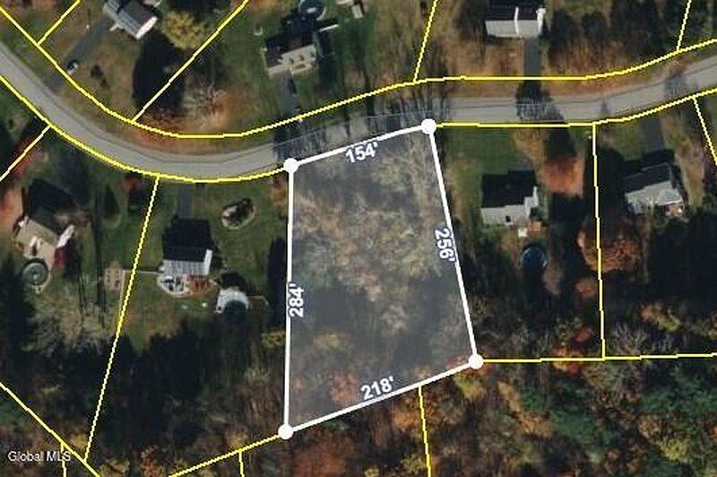 5th image of 1631 Tina Lane