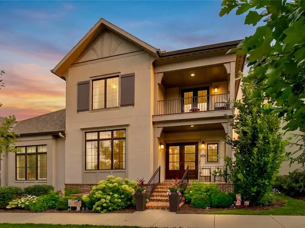 5207 Meadowbrook Pkwy, Prairie Village, KS 66207