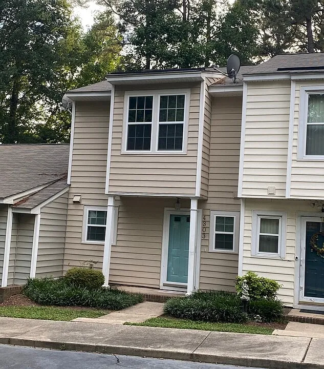 4303 Bona Ct