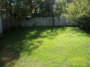 2nd image of 2422 Leacrest Dr