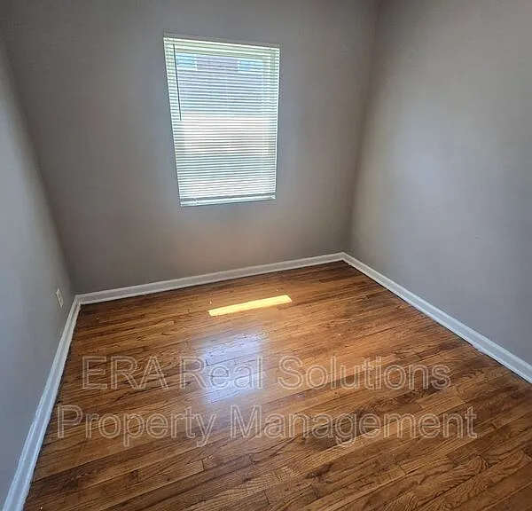 81 N Hampton Rd #A — Photo 15