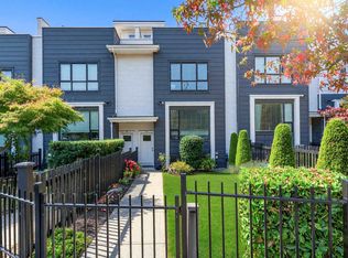 2277 Oak Meadows Dr #218, Surrey, BC V3Z0W6