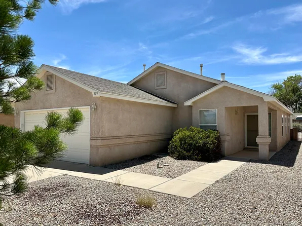 909 Benjamin Dr SE, Rio Rancho, NM 87124