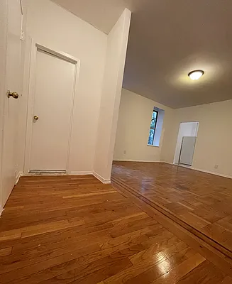 Rented by Arena Real Estate | media 5