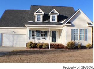 2575 Plumosa Dr, Grimesland, NC 27837