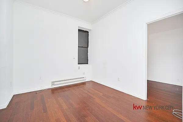 Rented by Keller Williams NYC | media 8