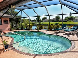 221 SE 20th Ct, Cape Coral, FL 33990
