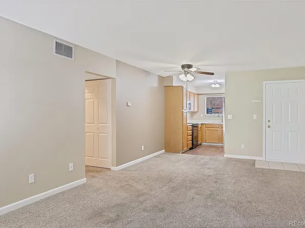 316 Wright St APT 104, Lakewood, CO 80228