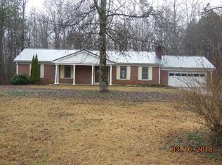 1807 Floyd Springs Rd NE, Armuchee, GA 30105