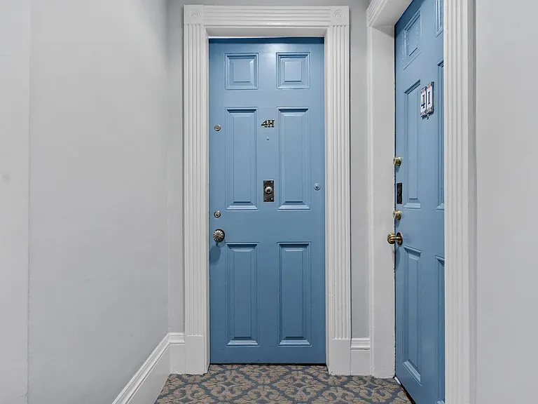 271 Dartmouth St #4H — Photo 22