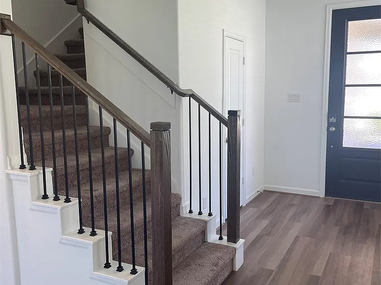 621 Aspen Falls Ct — Photo 6