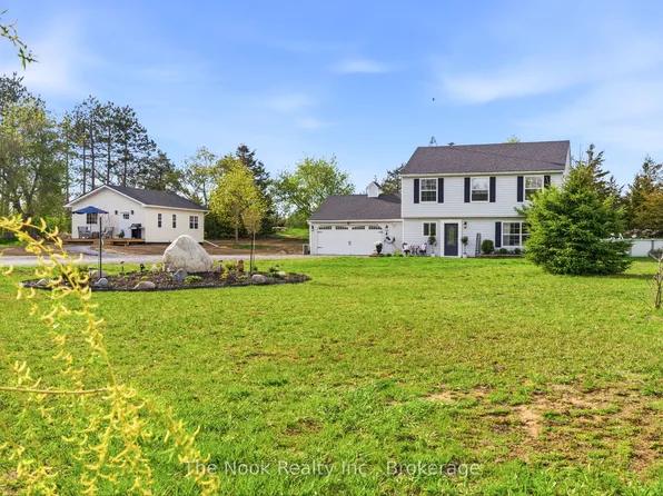 158 Downs Rd, Quinte West, ON K8V 0A9