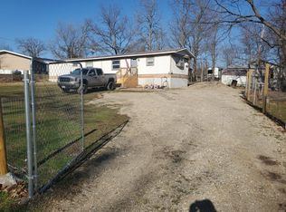 502 W 2nd St, Dixon, MO 65459
