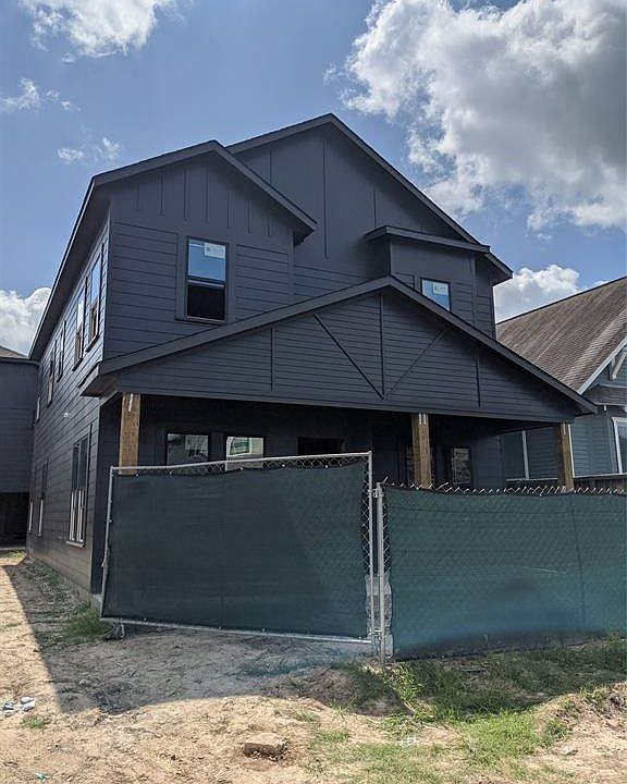 1st image of 502A Cordell St