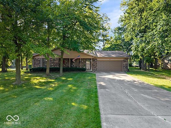 3rd image of 3941 Meridee Dr