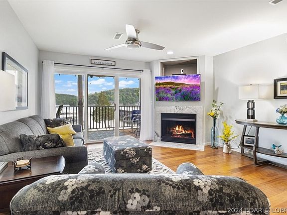 2nd image of 549 Park Place Dr #1A