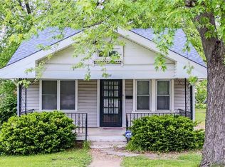 11634 E 15th St, Independence, MO 64052