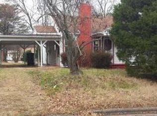 2111 Vale Pl, Greensboro, NC 27401