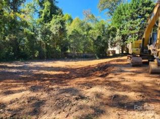 1324 Carolyn Dr, Charlotte, NC 28205