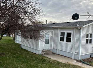 12220 45th Rd SE, Agency, MO 64401