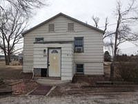 1st image of 109 W Avenue D