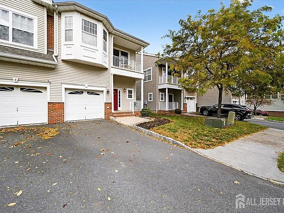 2nd image of 504 Colonel Db Kelly Way