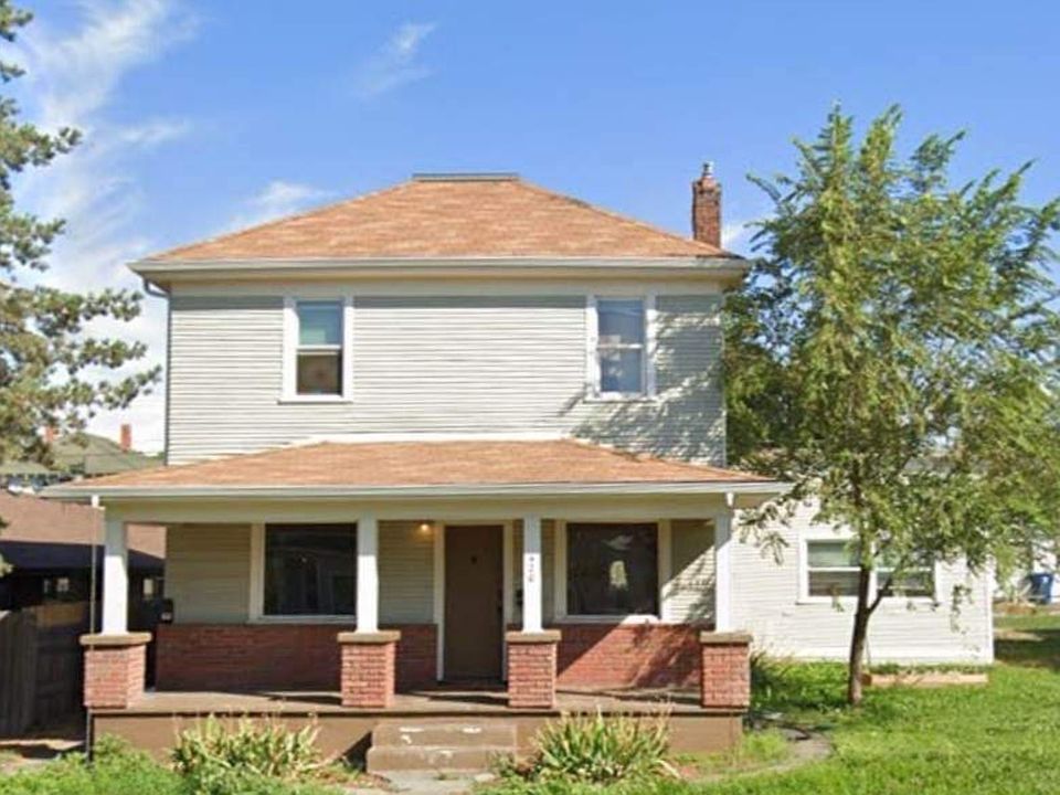 1st image of 420 W Shannon Ave #300