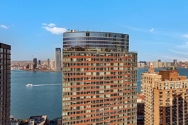 Rented by Platinum Properties