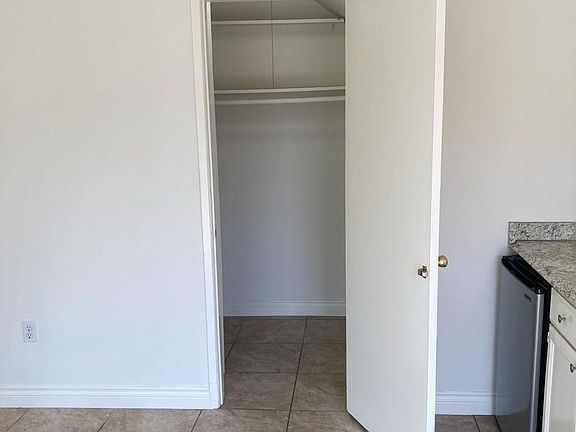 5th image of 3737 Midvale Ave #9090133