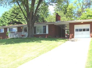 816 7th St, Rochester, PA 15074