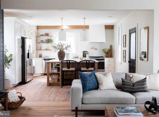 446 Maple St, Manchester, PA 17345