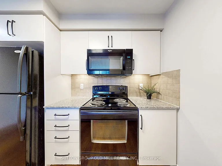 35 Viking Ln #842 — Photo 14