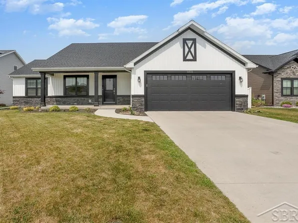 5855 Cotton Top Crst, Freeland, MI 48623