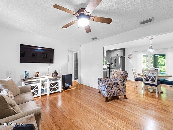 4th image of 7015 BONNIE BRAE Lane