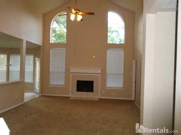 4th image of 12827 Cambridge Eagle Dr