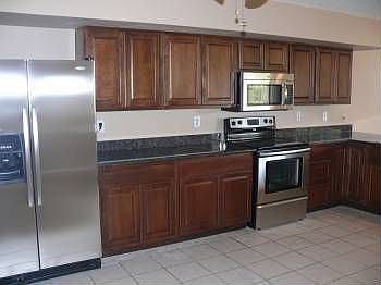 4th image of 4013 S Hanna Dr