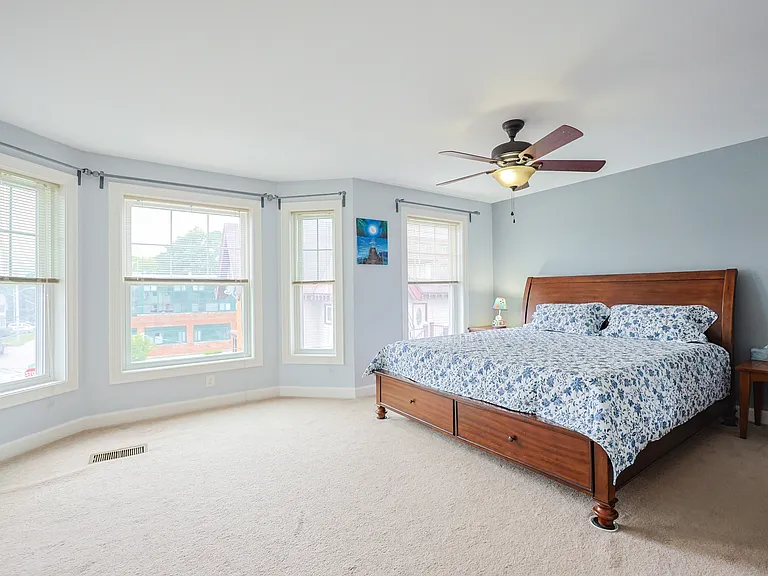 7 W Church St #4 — Photo 16