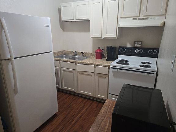 5th image of 1349 Jefferson Dr