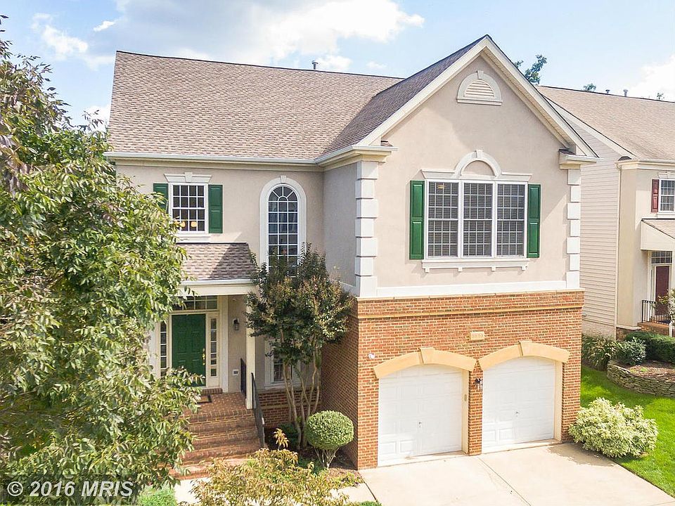 1st image of 3839 Highland Oaks Dr