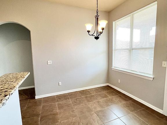 4th image of 5633 Sanderling Rd