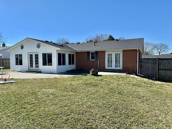 4th image of 239 New Haven Dr