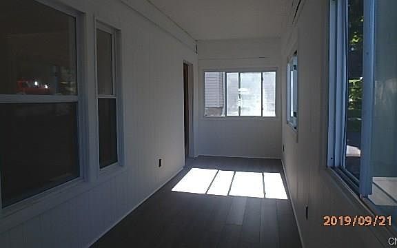 5th image of 114 Malverne Dr