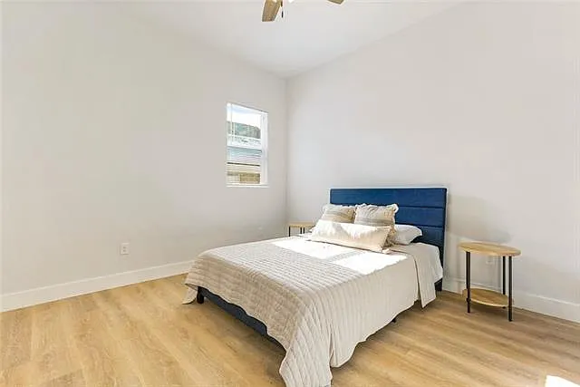 6238 Baccich St — Photo 9