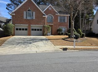 100 Silver Water Ct, Suwanee, GA 30024