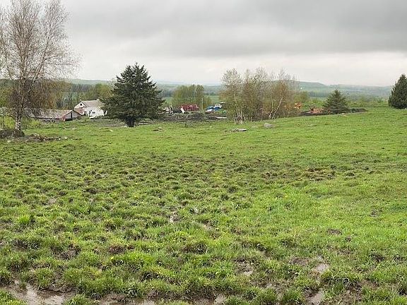 2nd image of 523 Trucott Road