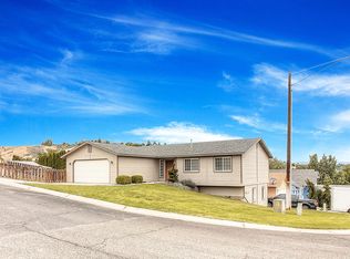 401 Lacey Ave, Selah, WA